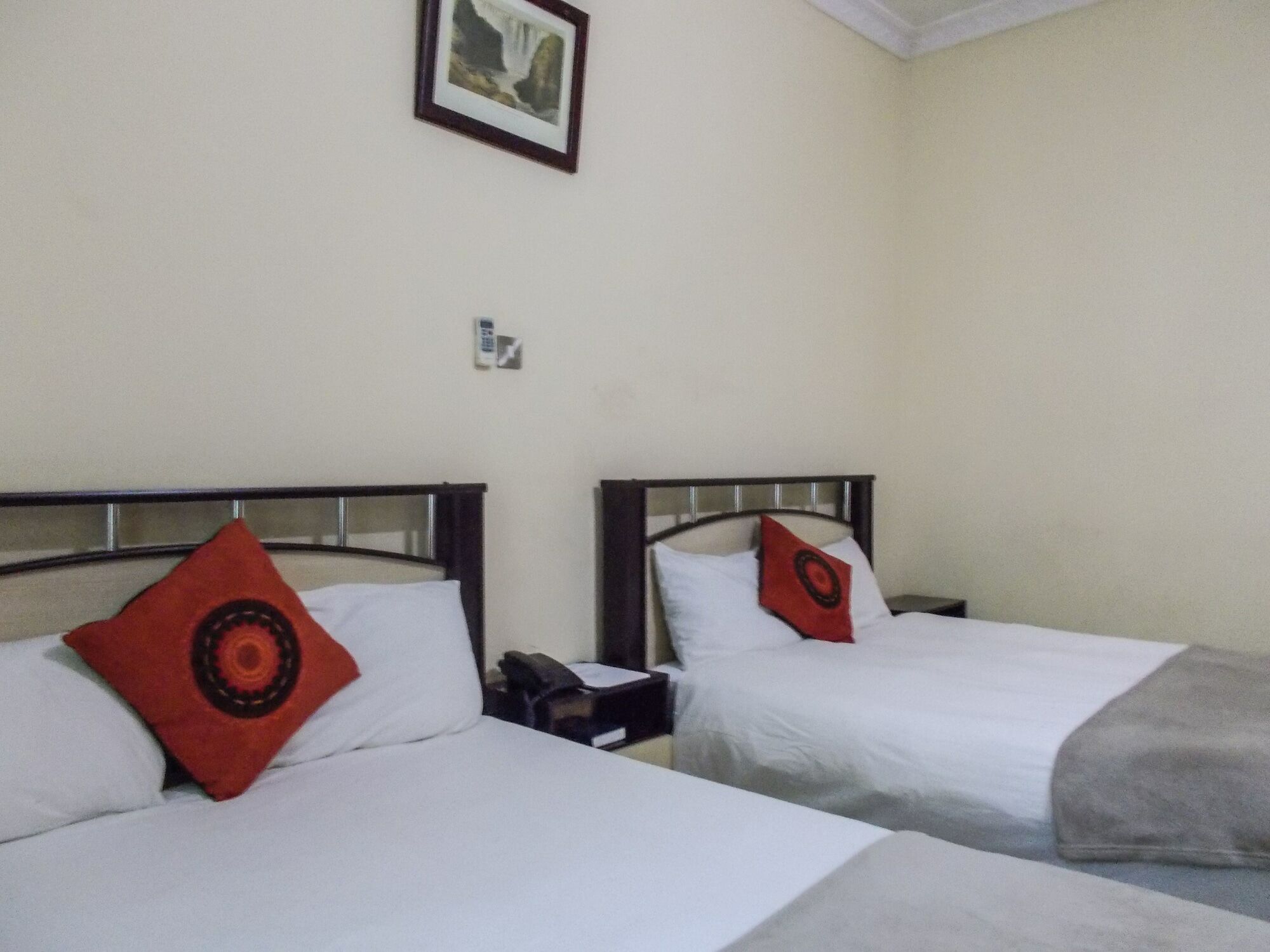 Waterfalls Hotel Lusaka Exterior foto